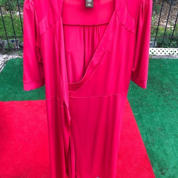 Merona size medium red true wrap dress 3/4 sleeves with stretch NWOT - Picture 4 of 14